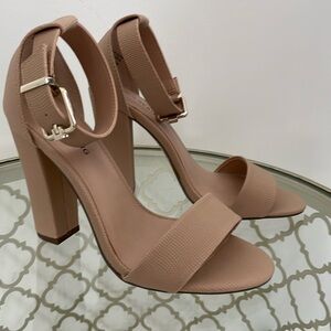 Nude Heels Size 6.5